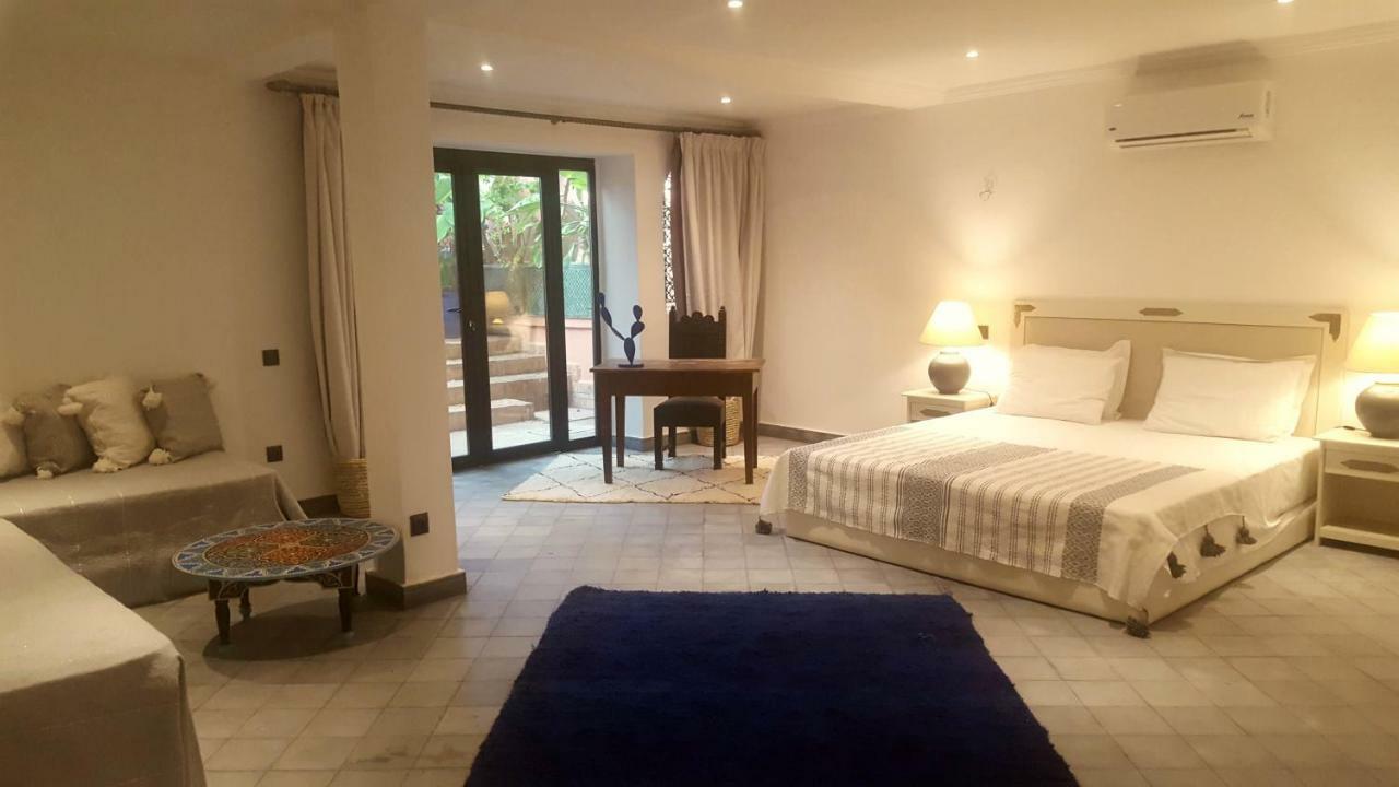 Amira Et Marrakesh